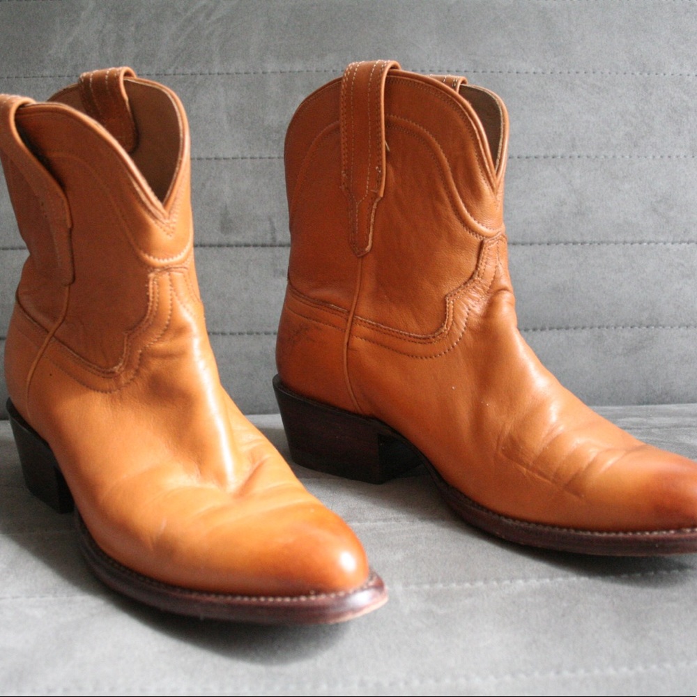 Tecovas ‘The Penny’ Handmade Calfskin Booties